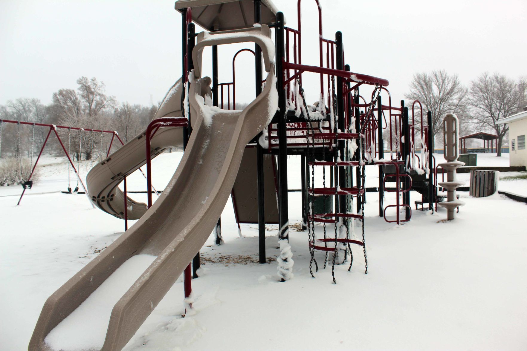 041819-reed-gallery-snow020
